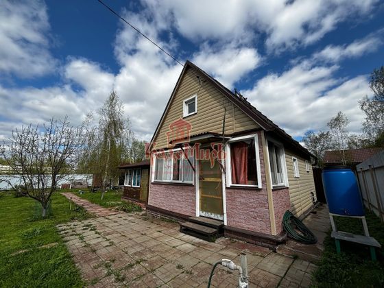 Продажа дома, 42 м², с участком 8 соток