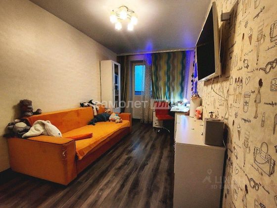 Продажа 2-комнатной квартиры 60 м², 11/17 этаж