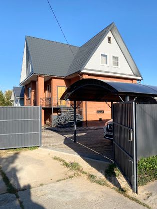 Продажа дома, 174,1 м², с участком 6 соток