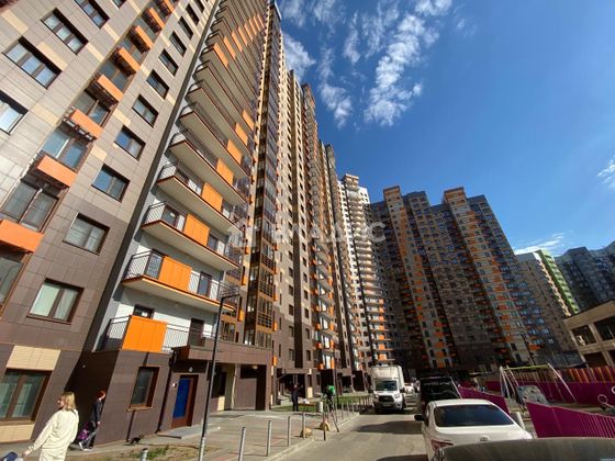 Продажа 3-комнатной квартиры 79 м², 20/25 этаж