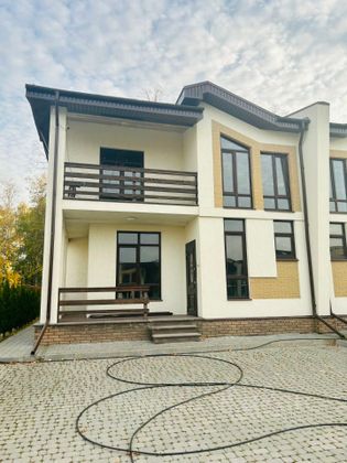 Продажа дома, 150 м², с участком 3 сотки