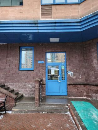 Продажа 2-комнатной квартиры 70,2 м², 1/16 этаж