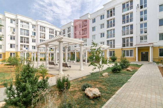 Продажа 1-комнатной квартиры 46 м², 2/5 этаж