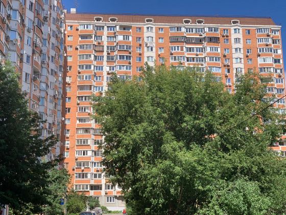 Продажа 3-комнатной квартиры 80 м², 7/17 этаж