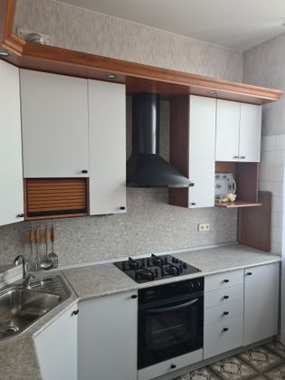 Аренда 3-комнатной квартиры 80 м², 4/4 этаж