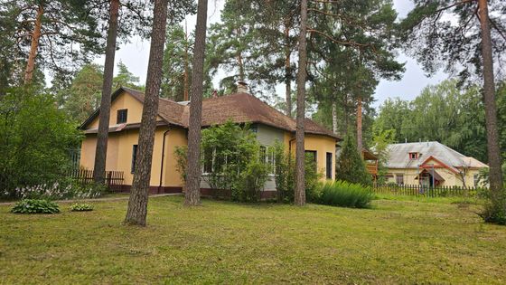 Продажа дома, 79 м², с участком 11 соток