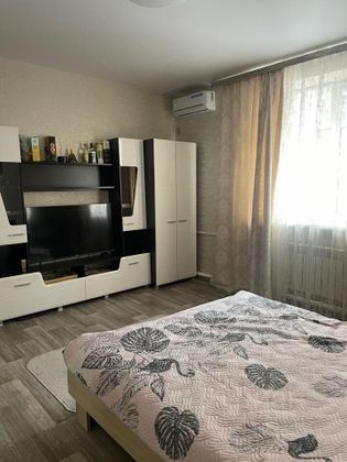 Продажа 3-комнатной квартиры 74 м², 1/2 этаж