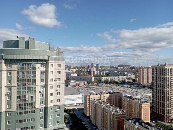 Продажа 1-комнатной квартиры 42 м², 24/27 этаж