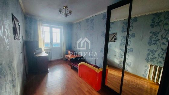 Продажа 3-комнатной квартиры 64 м², 4/10 этаж