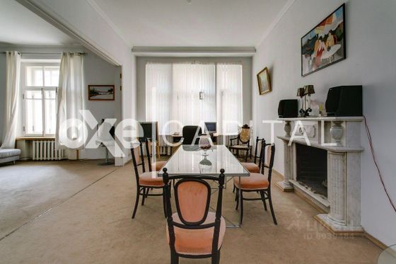 Продажа многокомнатной квартиры 187 м², 3/5 этаж