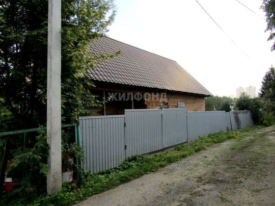 Продажа дома, 42,8 м², с участком 7 м²