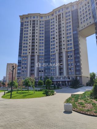 Продажа 1-комнатной квартиры 290,2 м², 20/20 этаж