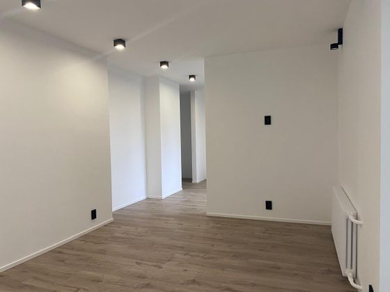 Продажа 1-комнатной квартиры 36,9 м², 2/4 этаж