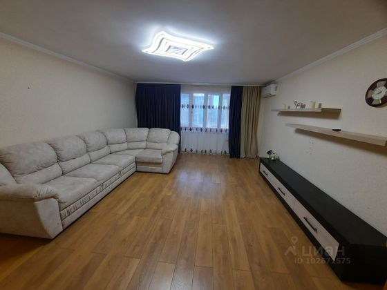 Продажа 3-комнатной квартиры 107 м², 2/5 этаж