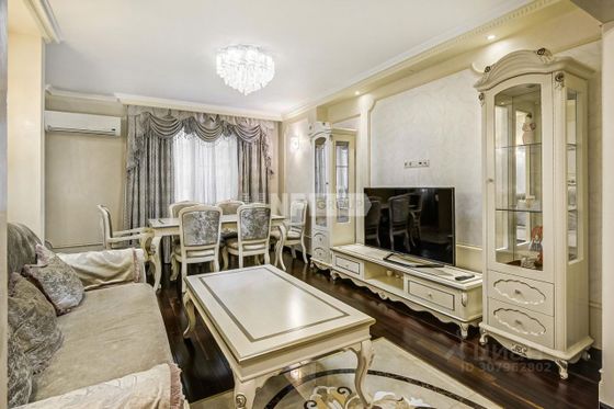 Продажа 3-комнатной квартиры 70 м², 9/38 этаж