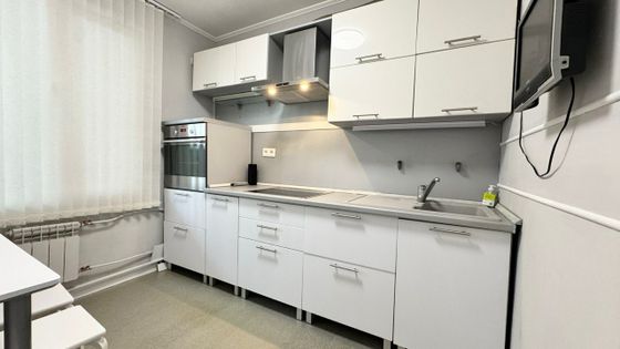 Продажа 2-комнатной квартиры 48 м², 9/9 этаж