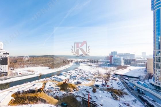 Продажа 3-комнатной квартиры 122 м²