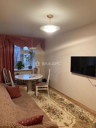 Продажа 2-комнатной квартиры 59,8 м², 3/9 этаж