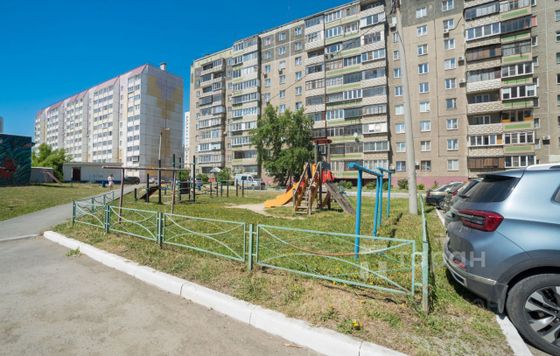 Продажа 2-комнатной квартиры 41,6 м², 1/10 этаж