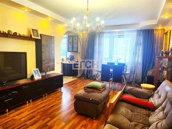 Продажа 3-комнатной квартиры 109,8 м², 4/5 этаж