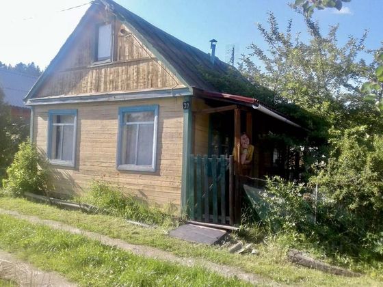 Продажа дома, 23 м², с участком 4,2 сотки