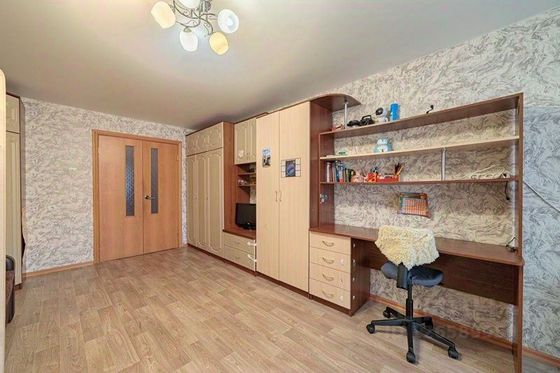 Продажа 3-комнатной квартиры 79,7 м², 1/10 этаж