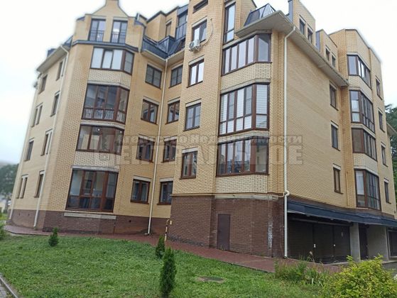 Продажа 2-комнатной квартиры 64 м², 2/5 этаж