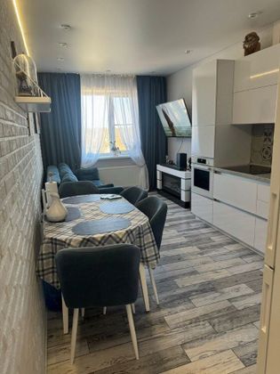 Продажа 2-комнатной квартиры 60 м², 9/9 этаж