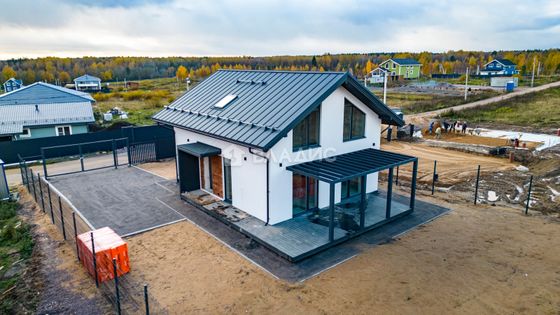 Продажа дома, 160 м², с участком 8 соток