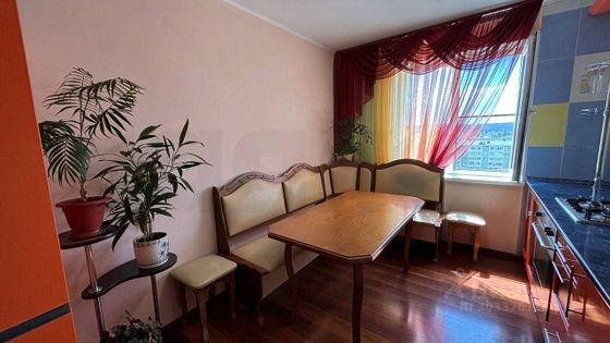 Продажа 3-комнатной квартиры 70 м², 8/9 этаж