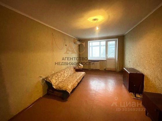 Продажа 3-комнатной квартиры 65 м², 1/5 этаж