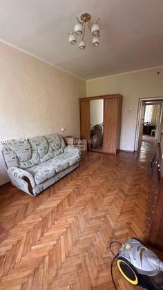 Продажа 2-комнатной квартиры 54 м², 4/5 этаж