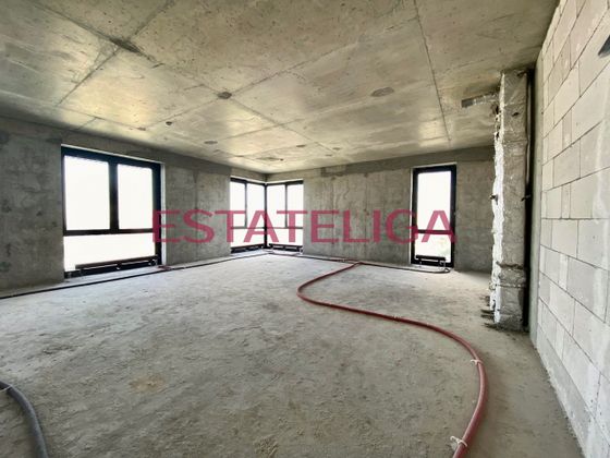 Продажа 2-комнатной квартиры 66 м², 20/30 этаж