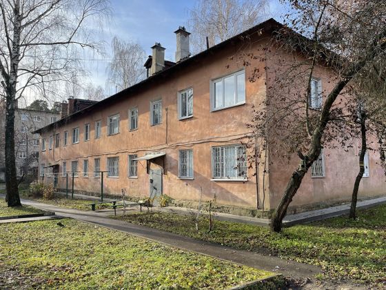 Продажа 2-комнатной квартиры 43 м², 1/2 этаж