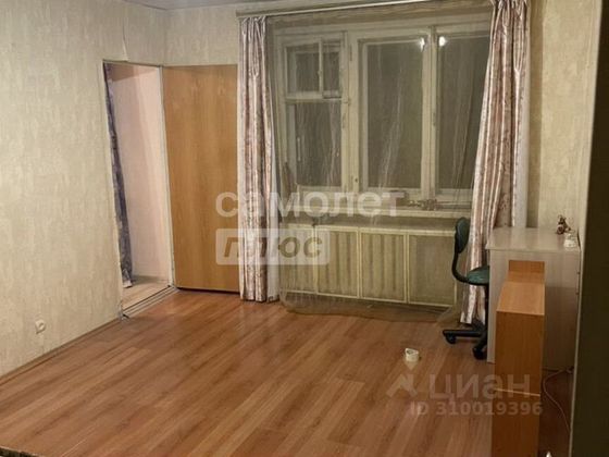 Продажа 3-комнатной квартиры 56 м², 1/9 этаж