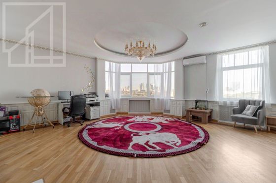 Продажа 4-комнатной квартиры 260 м², 9/15 этаж