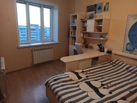 Продажа многокомнатной квартиры 80 м², 9/9 этаж