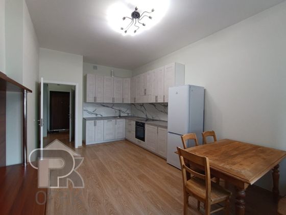 Продажа 3-комнатной квартиры 71,1 м², 20/35 этаж