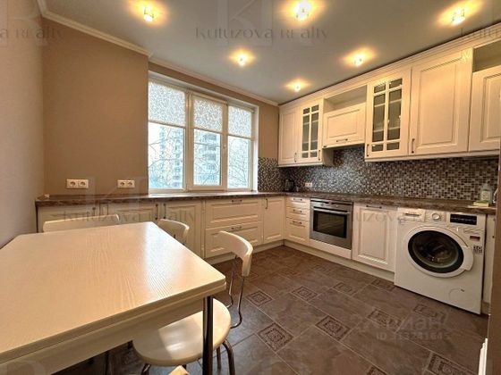 Продажа 2-комнатной квартиры 58,3 м², 3/17 этаж