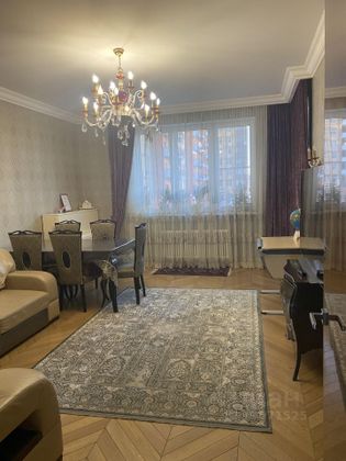 Продажа 3-комнатной квартиры 100 м², 2/20 этаж