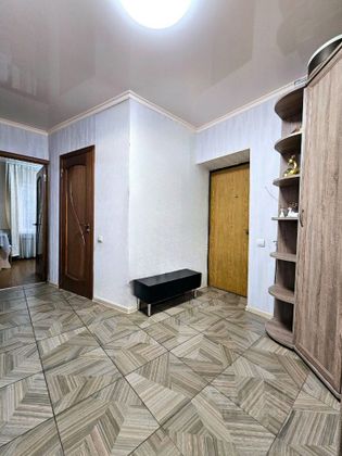 Продажа 3-комнатной квартиры 70 м², 1/5 этаж