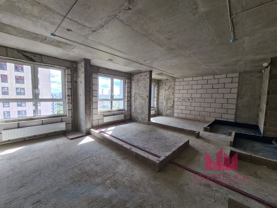 Продажа 3-комнатной квартиры 59 м², 19/29 этаж