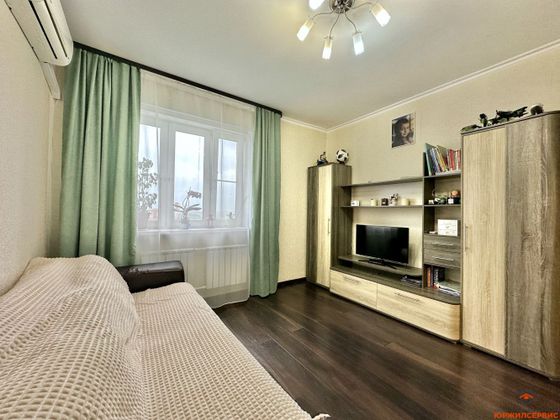 Продажа 1-комнатной квартиры 42 м², 14/14 этаж