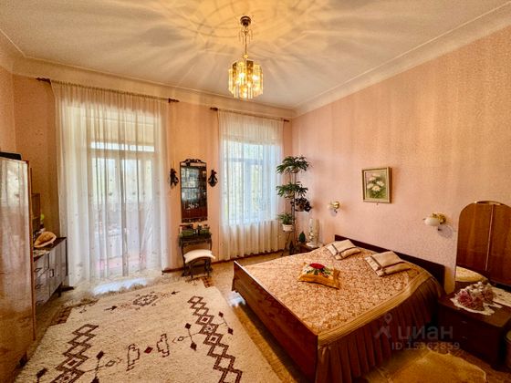 Продажа 3-комнатной квартиры 77 м², 3/3 этаж