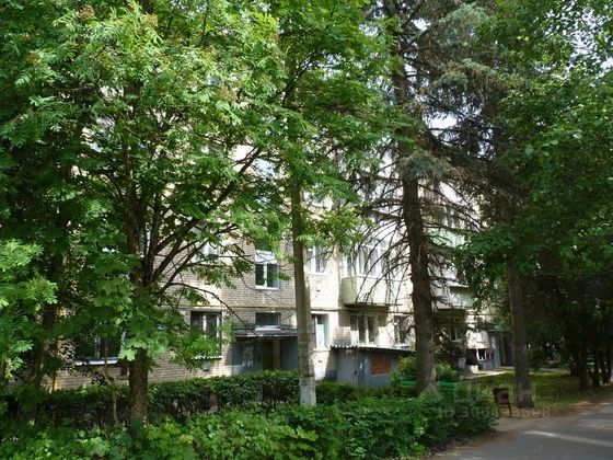 Продажа 2-комнатной квартиры 42,8 м², 2/4 этаж