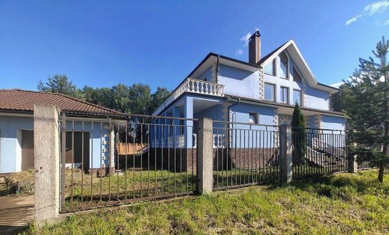 Продажа дома, 500 м², с участком 22 сотки