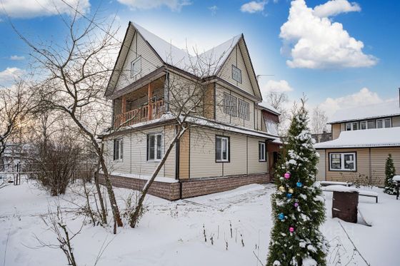 Продажа дома, 160 м², с участком 12,6 сотки