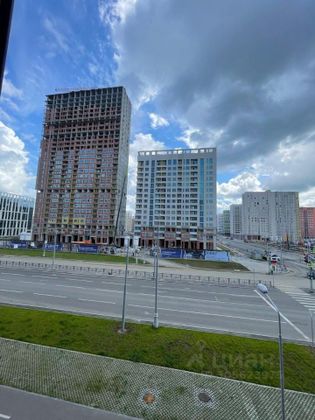 Продажа 1-комнатной квартиры 41 м², 3/37 этаж