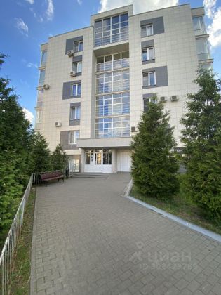 Продажа 2-комнатной квартиры 75,1 м², 2/5 этаж