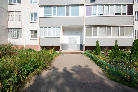 Продажа 3-комнатной квартиры 63,5 м², 1/9 этаж